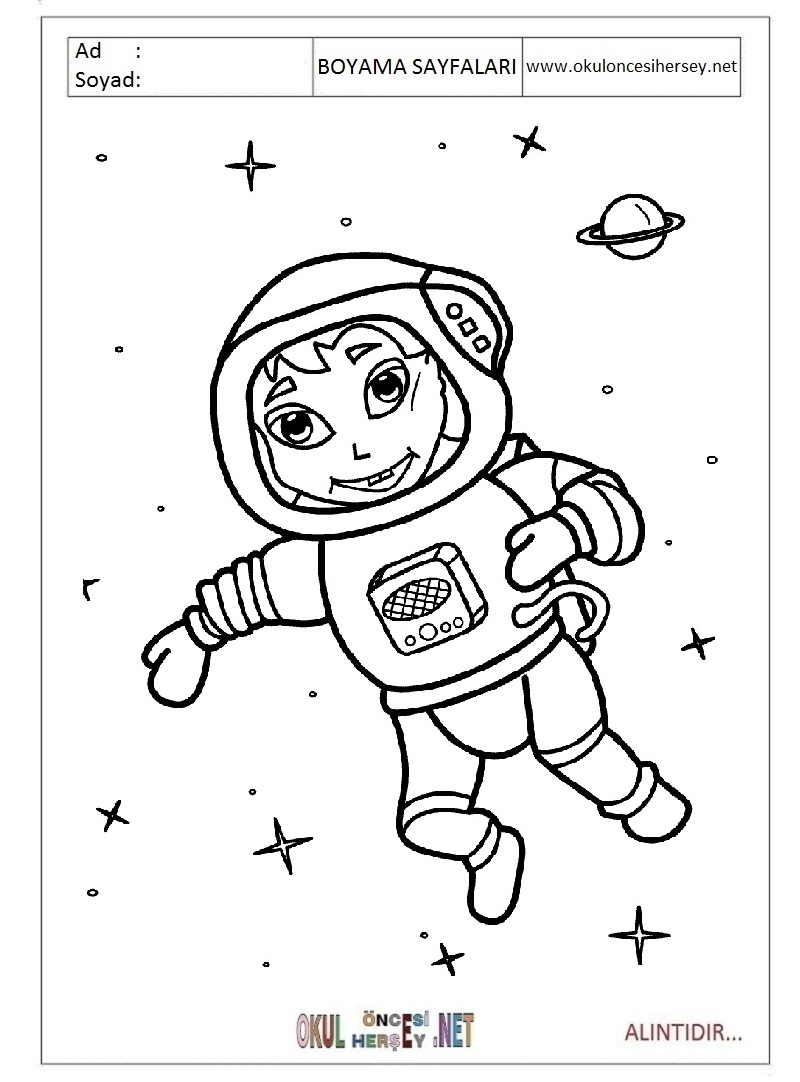 Çocuklar İçin Astronot Boyama Sayfaları 