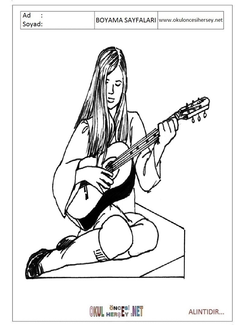 Çocuklar İçin Gitar Boyama Sayfaları 
