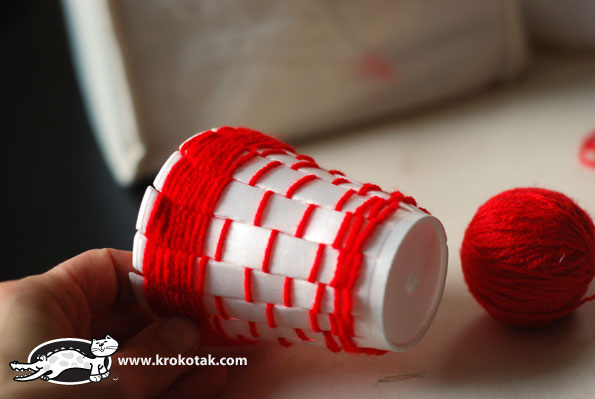 Köpük Bardaktan Desenli Saksı Yapımı