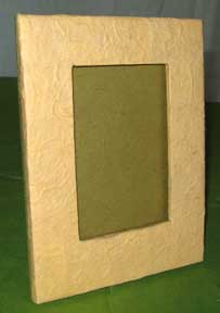 kağıttan-kartondan Eskitme görünüşlü çerçeve yapımı resimleri