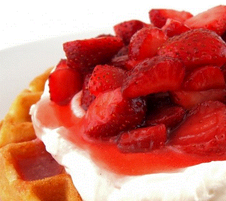 Çilekli Waffle