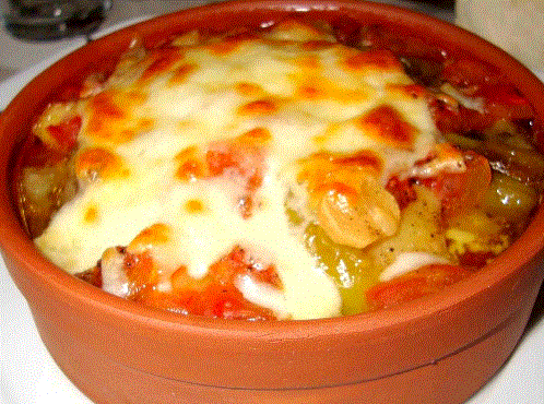 Güveçte Mantarlı Et Sote