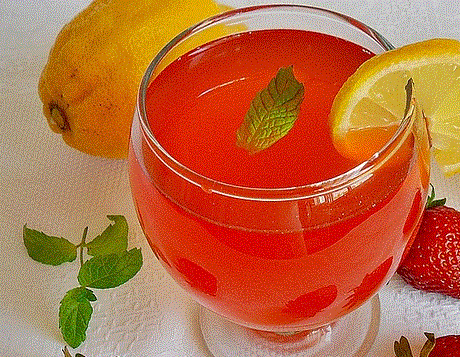 Çilekli Limonata tarifi