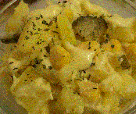 Köri Soslu Patates Salatası